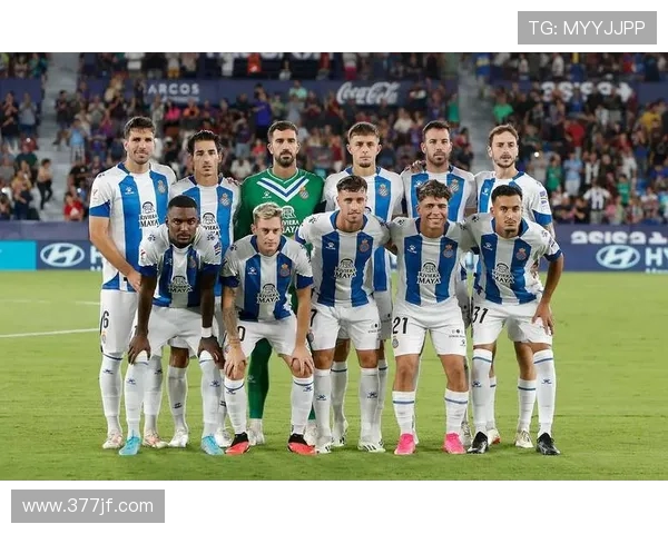 西甲第8轮激战平局 马德里竞技与皇家马德里1比1握手言和