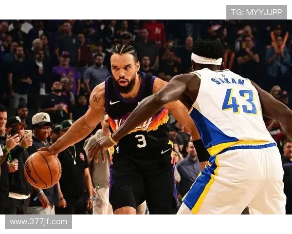 布克谈古德温篮板技巧我和狄龙对此进行了深入讨论